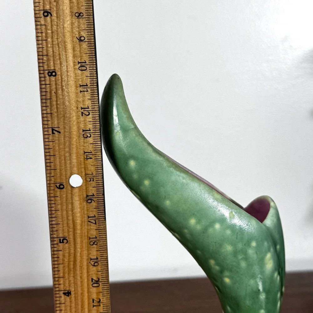 Vintage Green & Pink Calla Lily Leaf Vase Mottled Ceramic Art Pottery 8